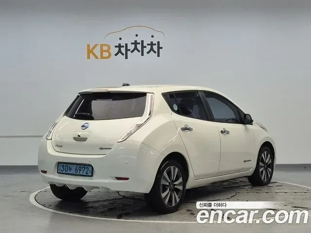Nissan Leaf, 2016 — фото 3
