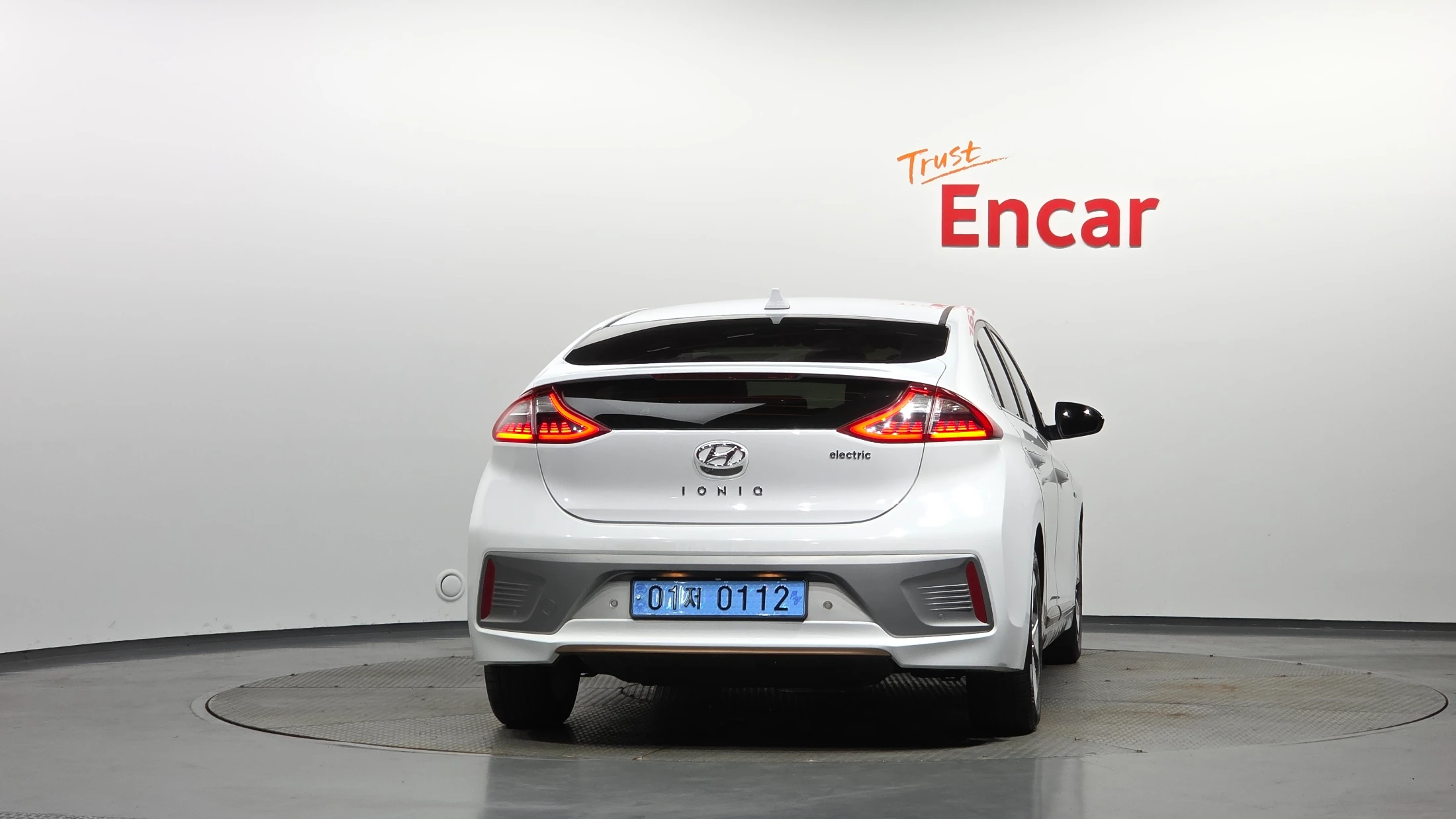 Hyundai Ioniq Ionic Electric, 2016 — фото 4