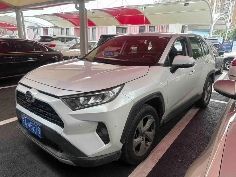 Toyota RAV4 Rongfang