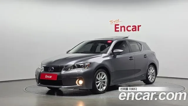 Lexus Ct200h