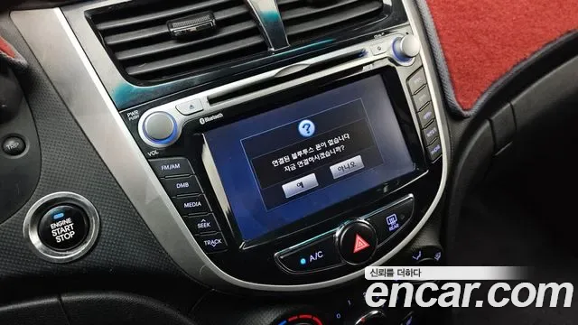 Hyundai Accent, 2012 — фото 17