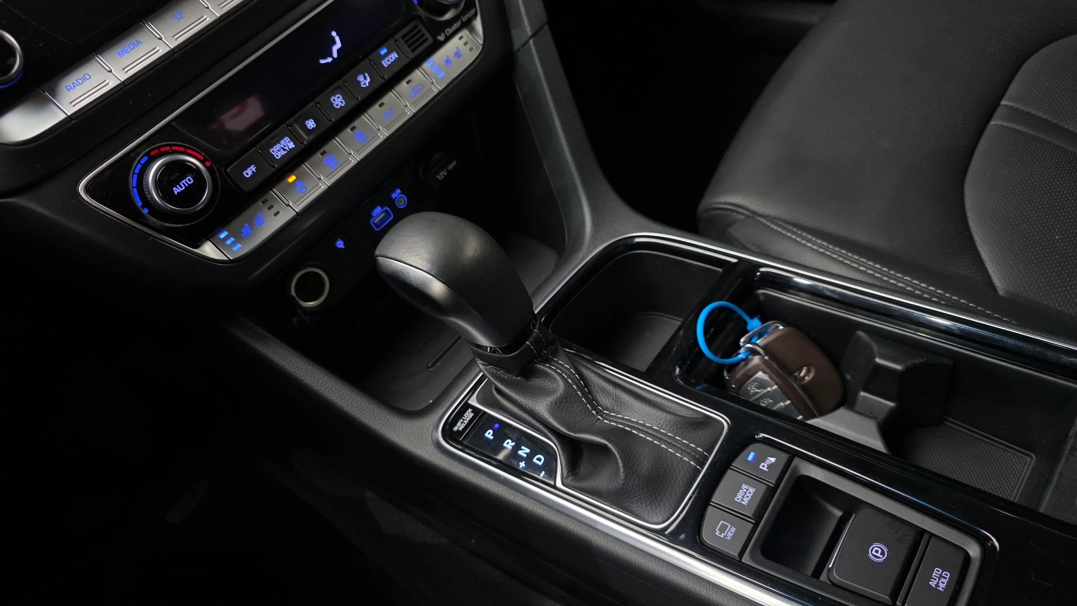 Hyundai Sonata New Rise Hybrid, 2018 — фото 9