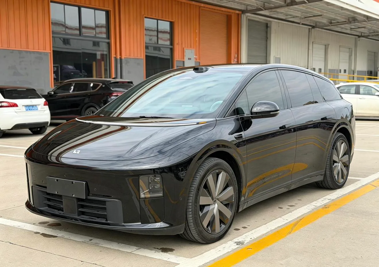 Li Auto ideal i6