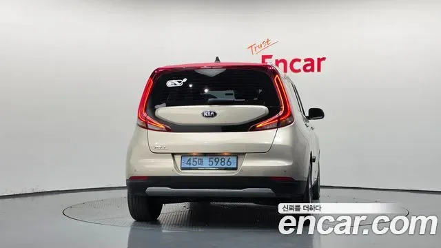 Kia Soul Booster EV, 2019 — фото 4