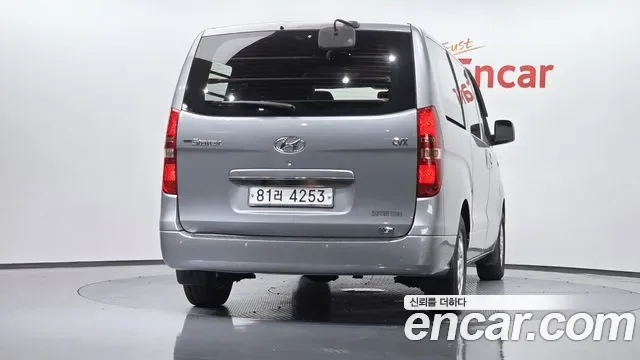 Hyundai Starex Grand Starex, 2012 — фото 4