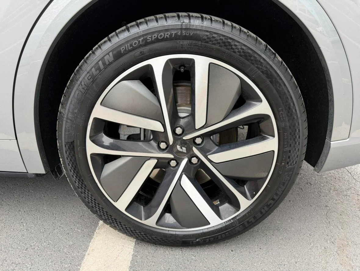 Li Auto Ideal L9, 2022 — фото 11