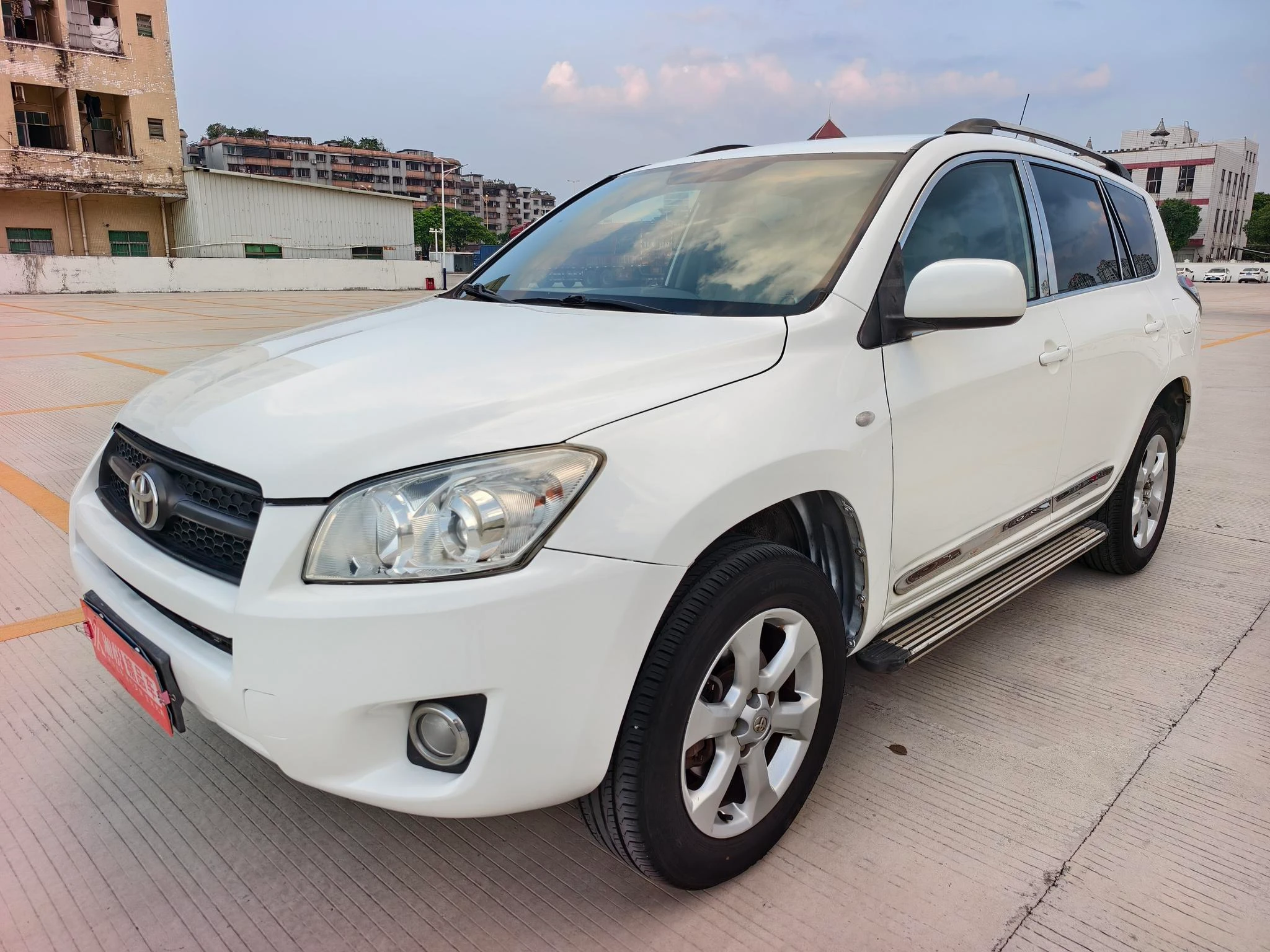 Toyota RAV4 Rongfang