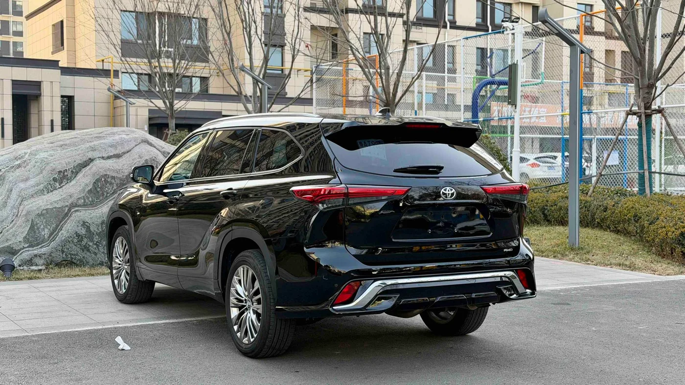 Toyota Highlander, 2022 — фото 21