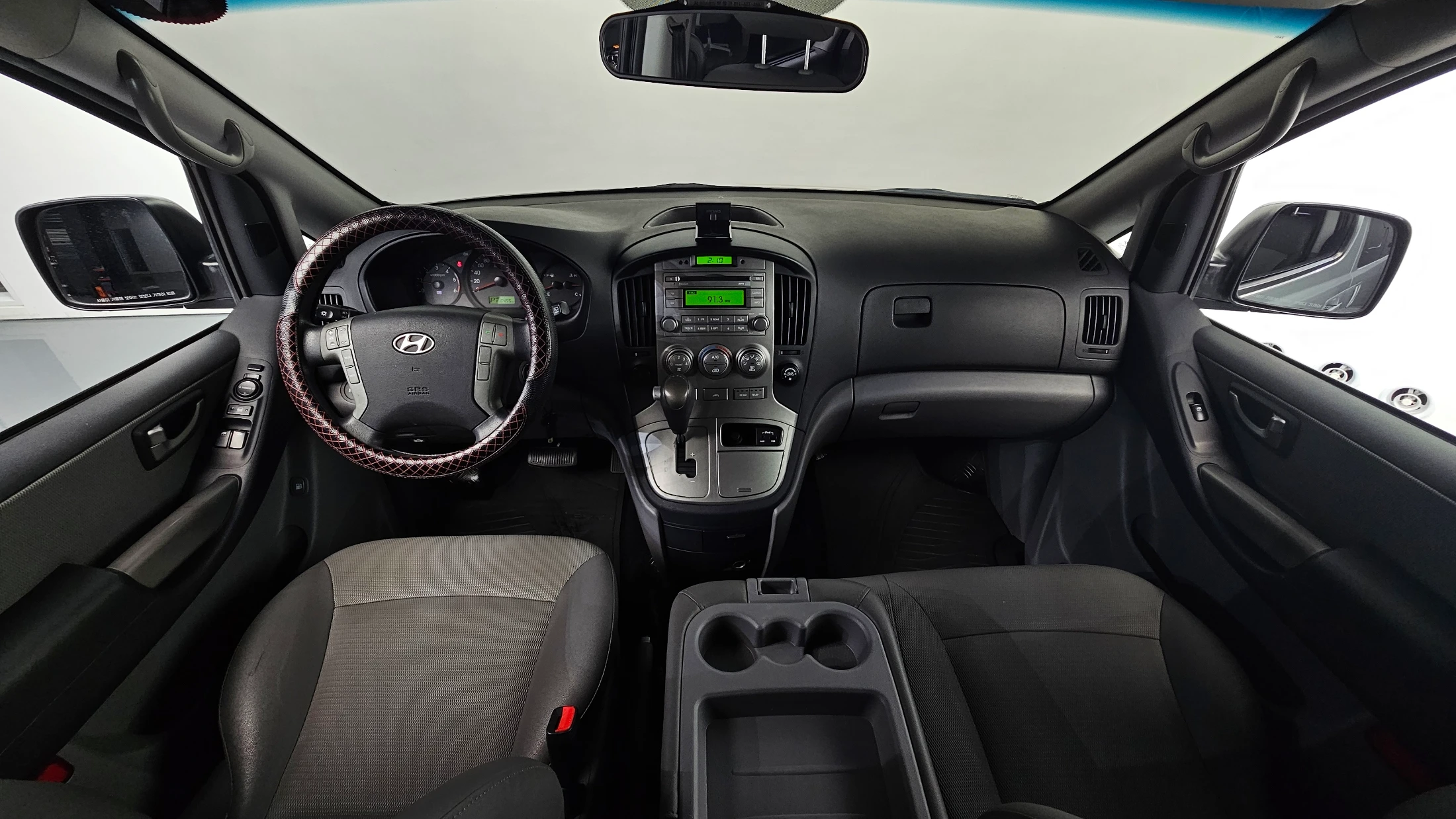 Hyundai Starex Grand Starex, 2012 — фото 7
