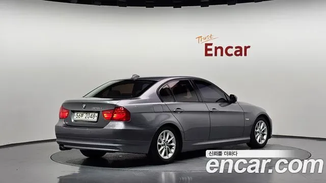 BMW 3-Series E90, 2011 — фото 2