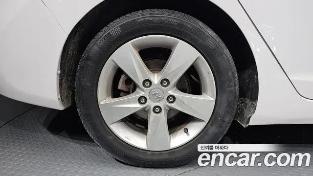 Hyundai Avante MD, 2013 — фото 5