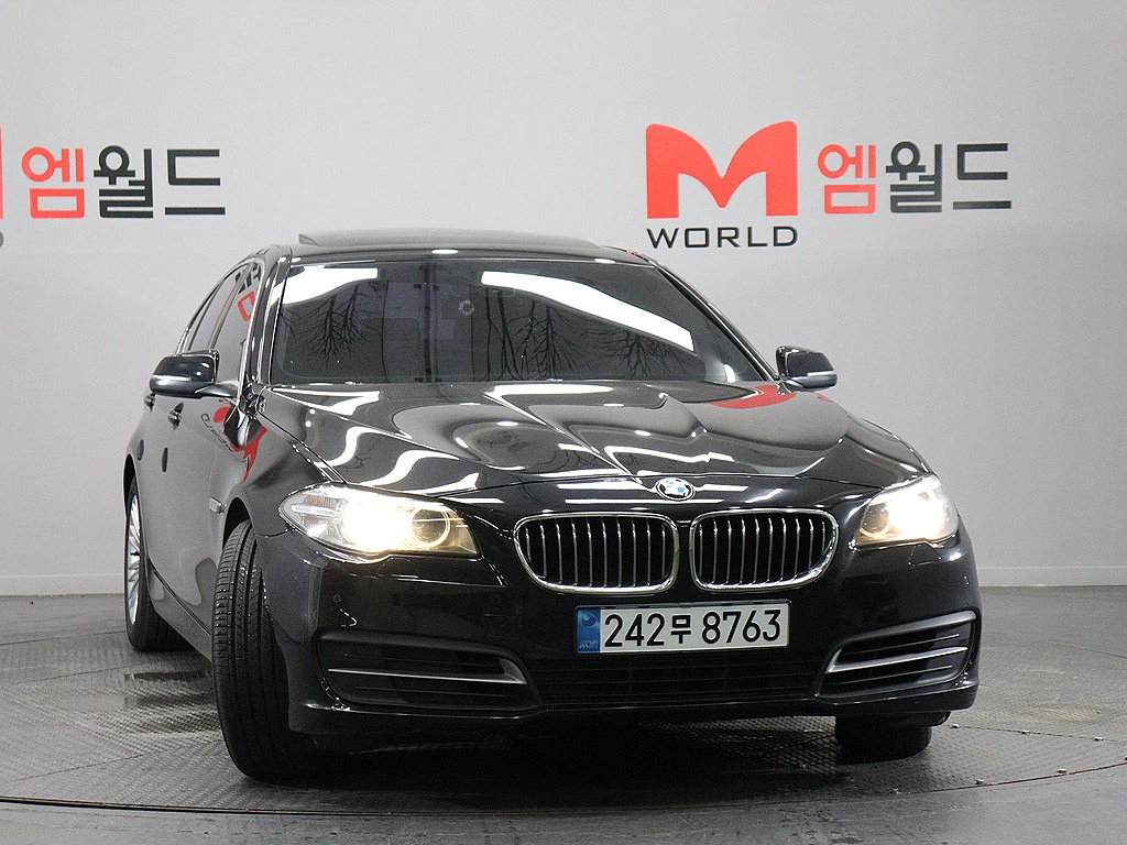 BMW 5-Series F10, 2013 — фото 2