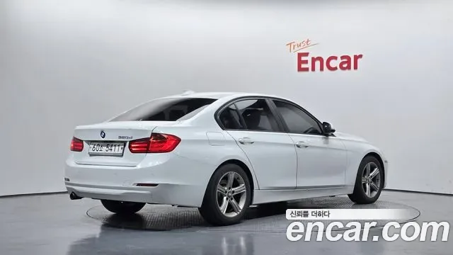 BMW 3-Series F30, 2013 — фото 2