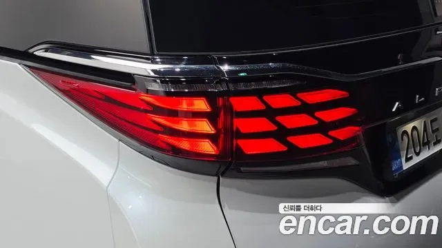 Toyota Alphard Alpad, 2025 — фото 23