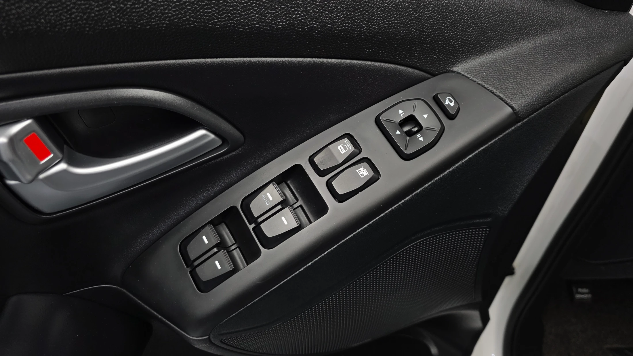 Hyundai Tucson ix, 2015 — фото 20