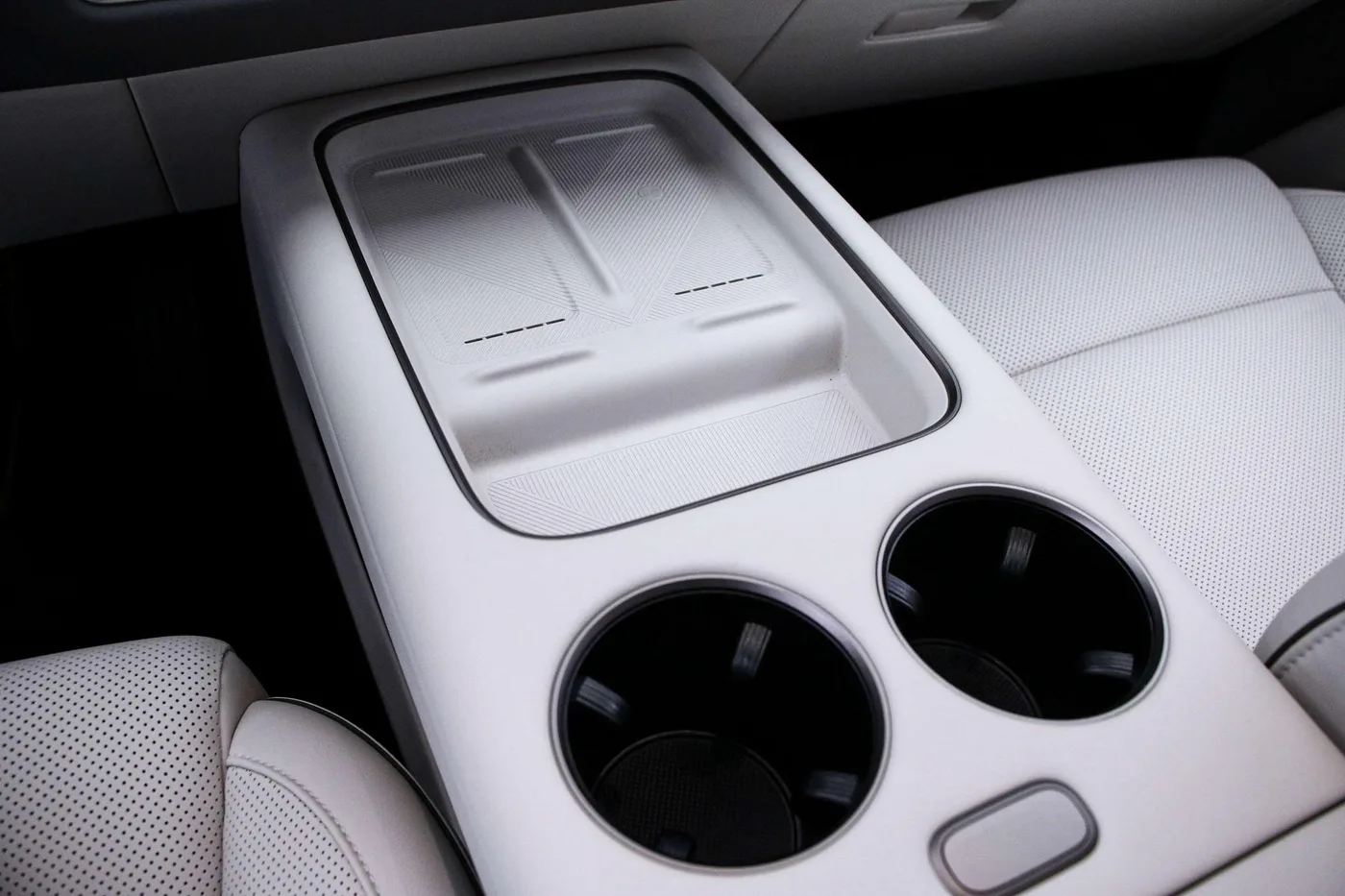 Li Auto ideal i8, 2025 — фото 10