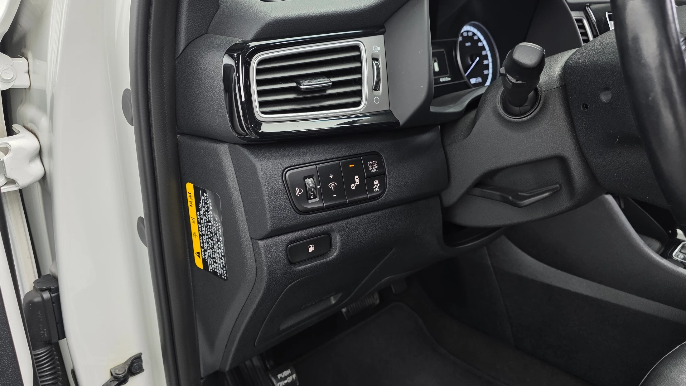 Kia Niro, 2017 — фото 27