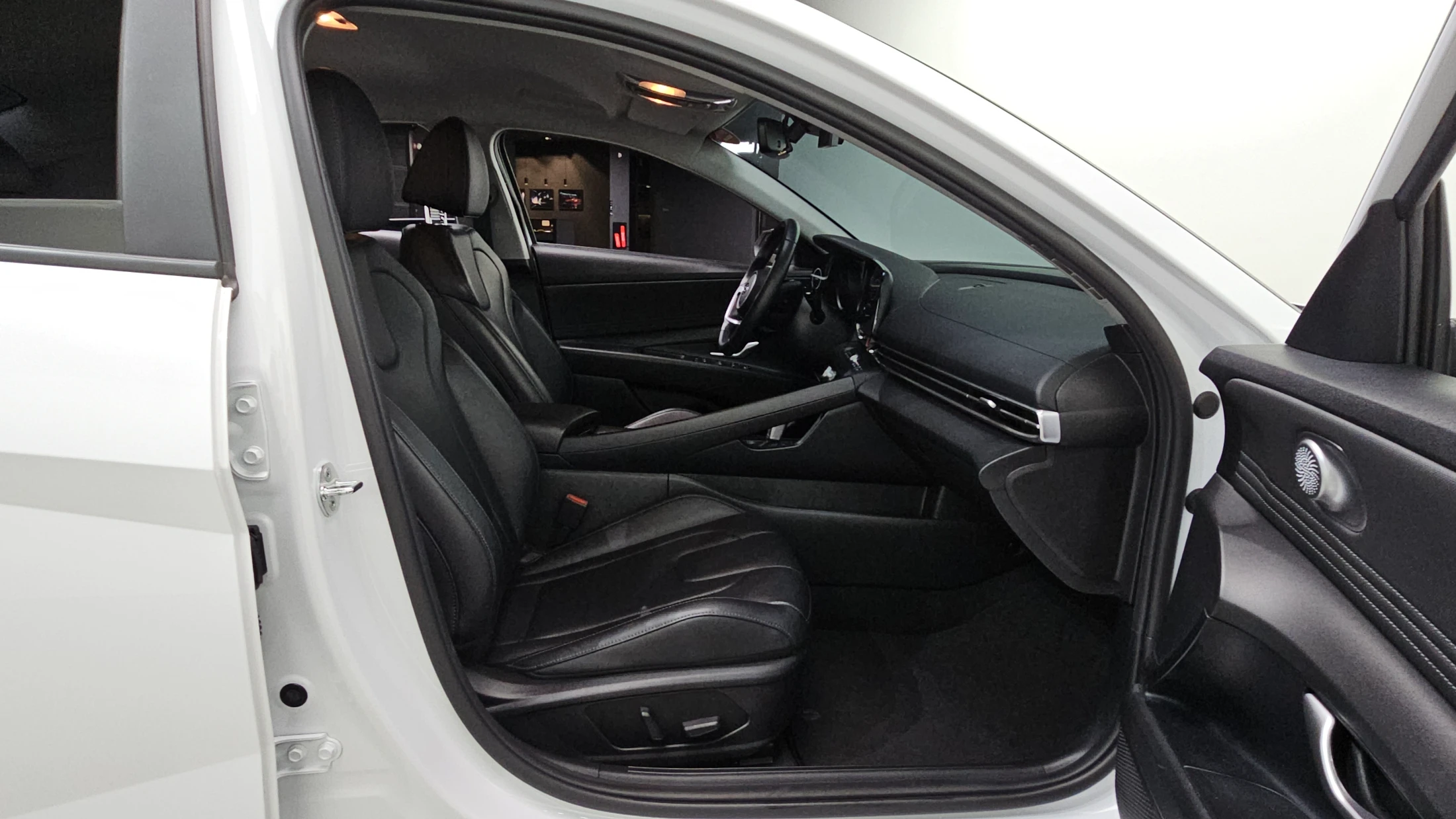 Hyundai Avante CN7, 2022 — фото 11