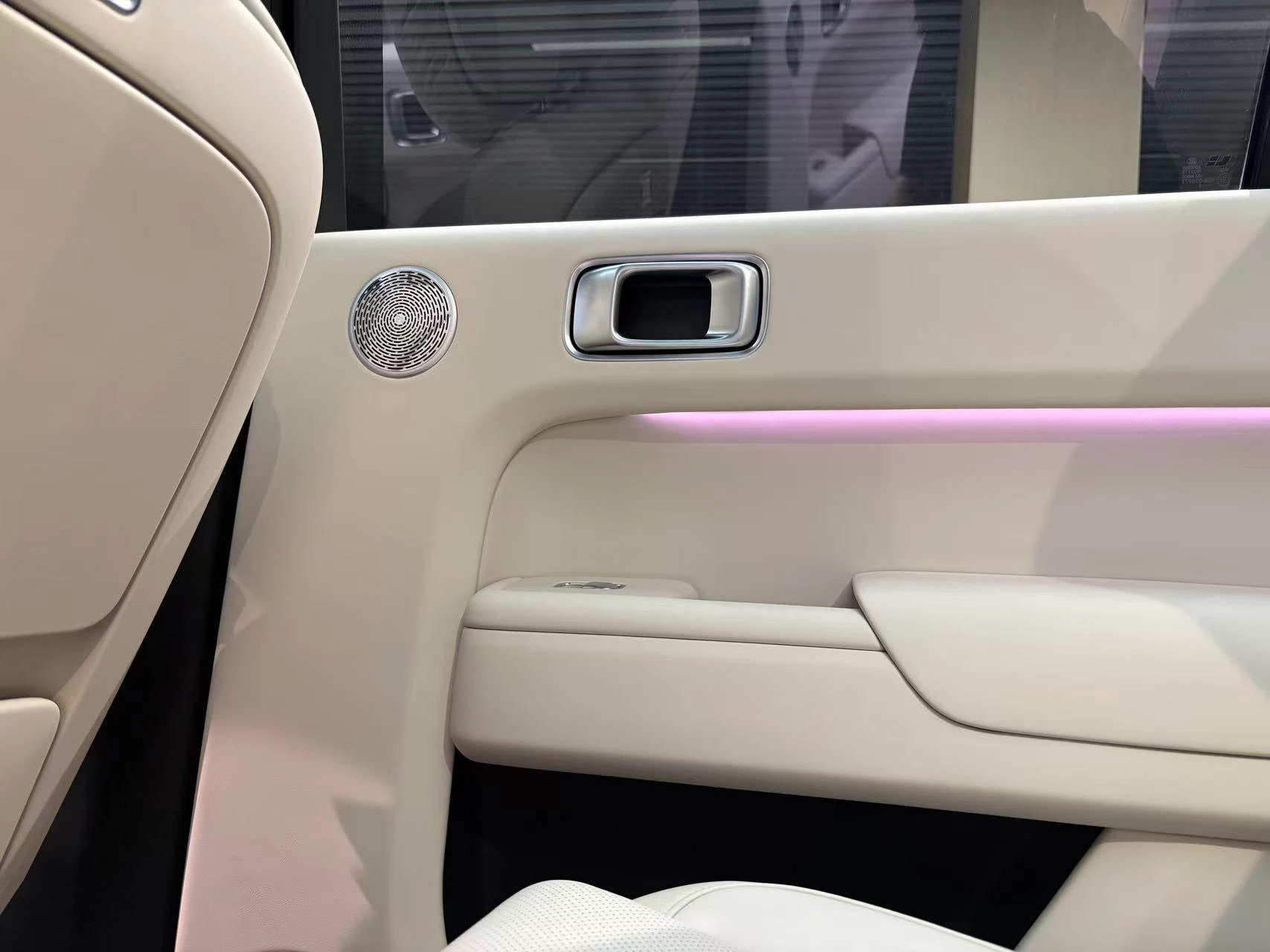 Li Auto Ideal L9, 2025 — фото 16