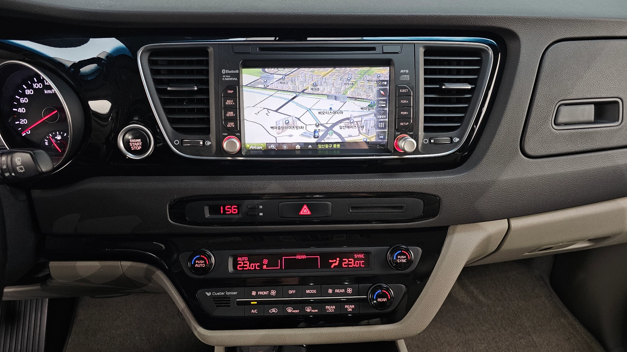 Kia Canival Carnival, 2014 — фото 14