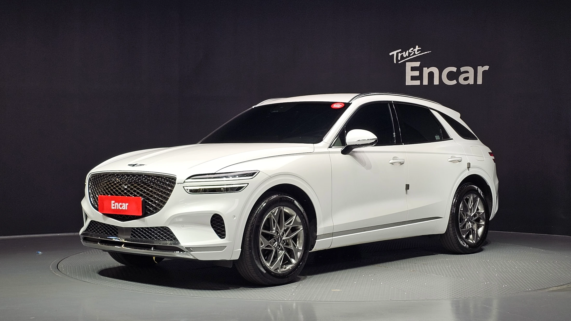 Genesis Gv70