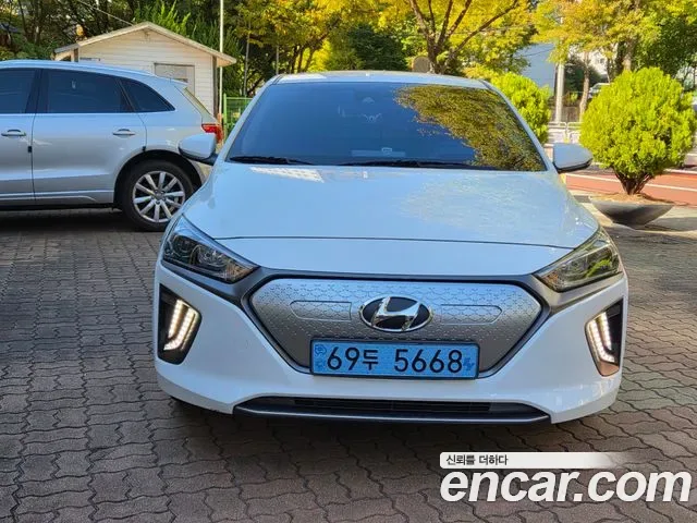 Hyundai Ioniq Ionic Electric, 2019 — фото 2