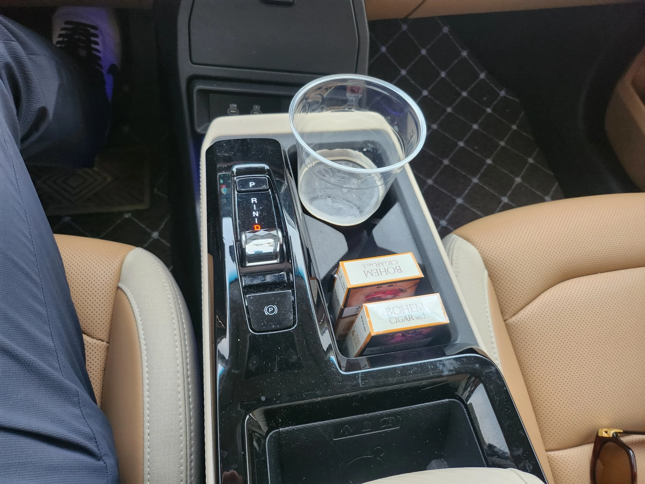 KG_Mobility_Ssangyong Actyon Activian, 2025 — фото 9