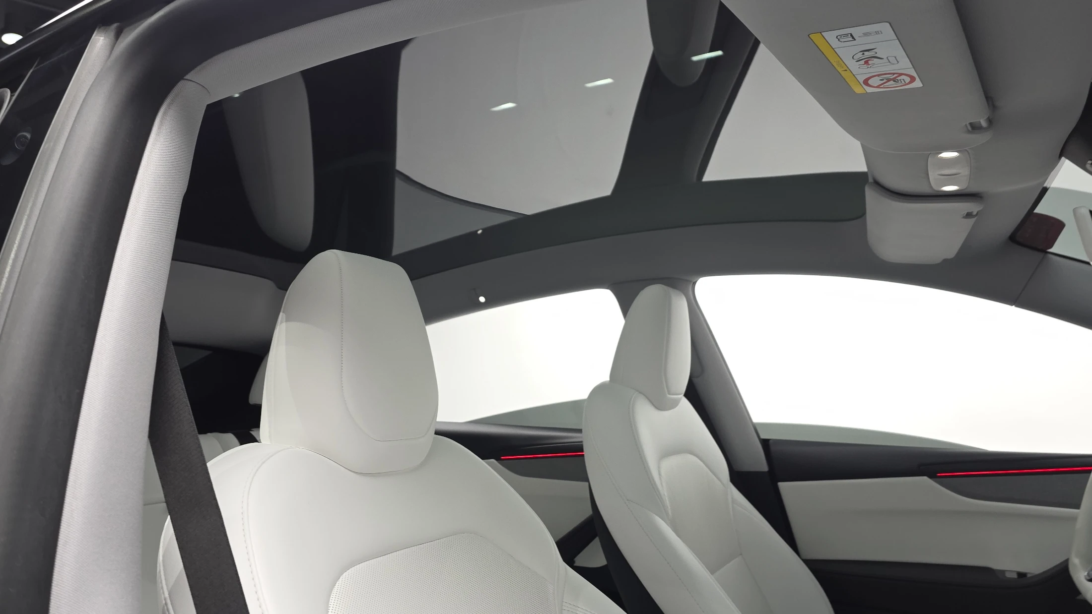 Tesla Model Y, 2025 — фото 15