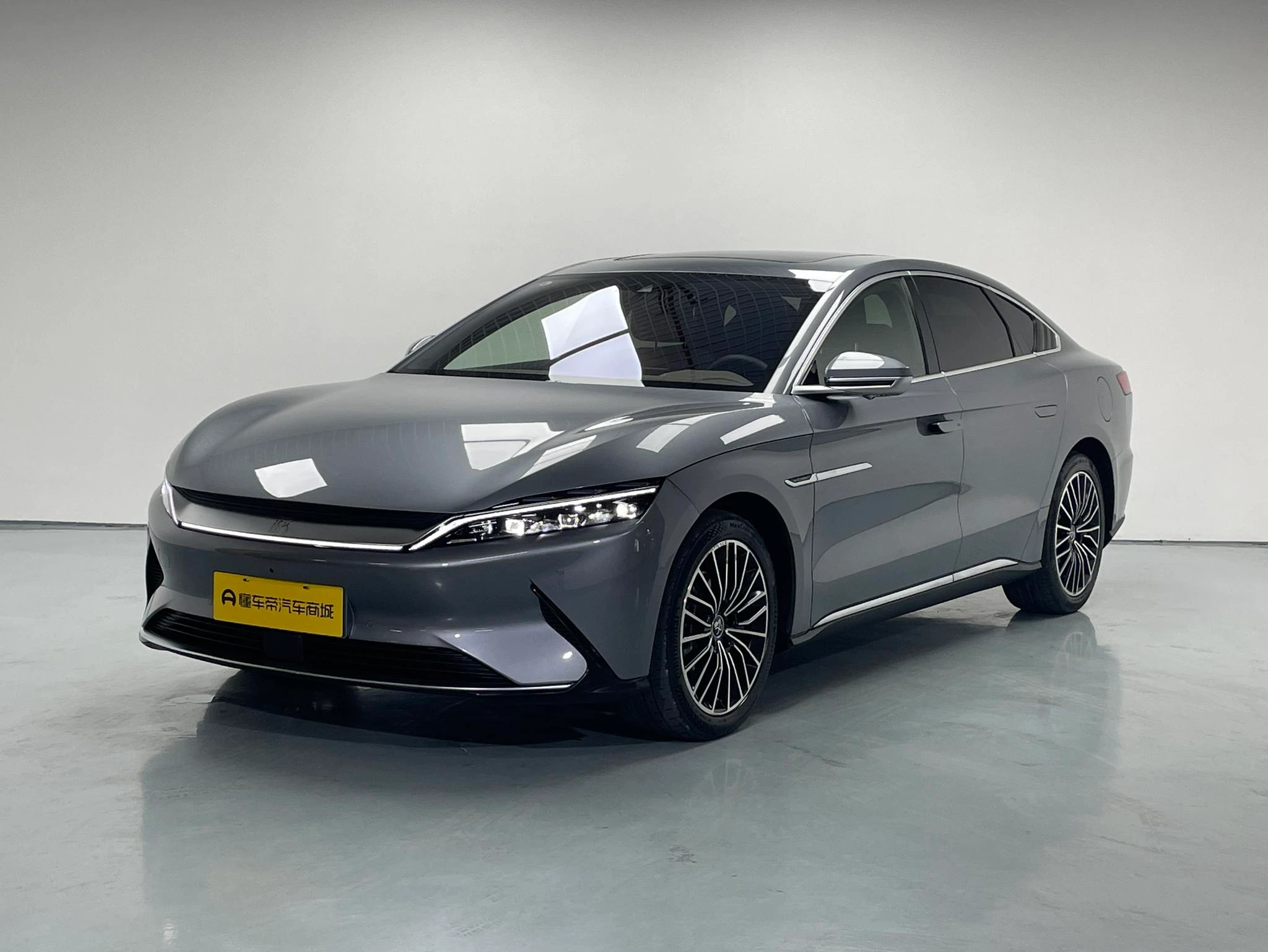 BYD Han EV
