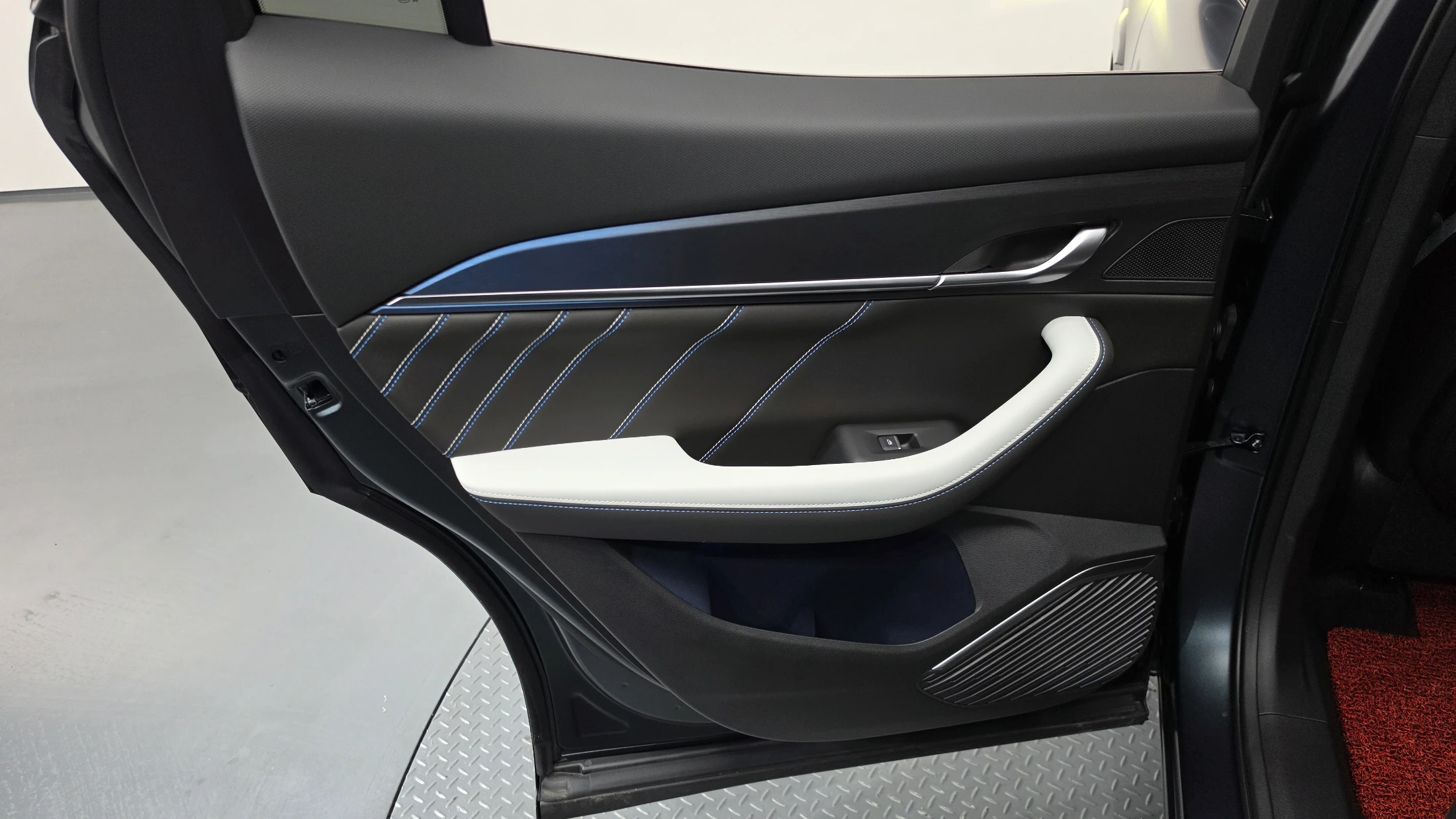Renault-KoreaSamsung Filante Philante, 2026 — фото 26