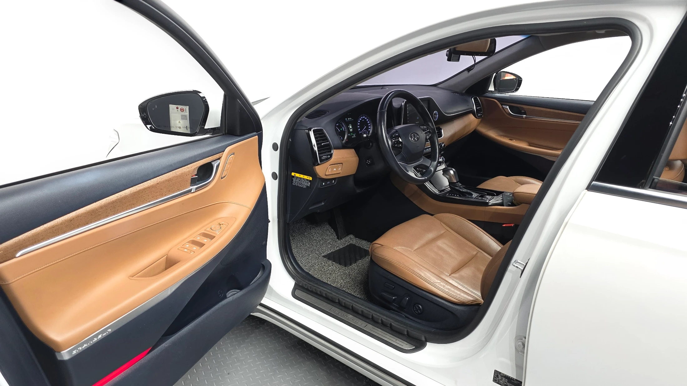Hyundai Grandeur Ig Hybrid, 2017 — фото 10