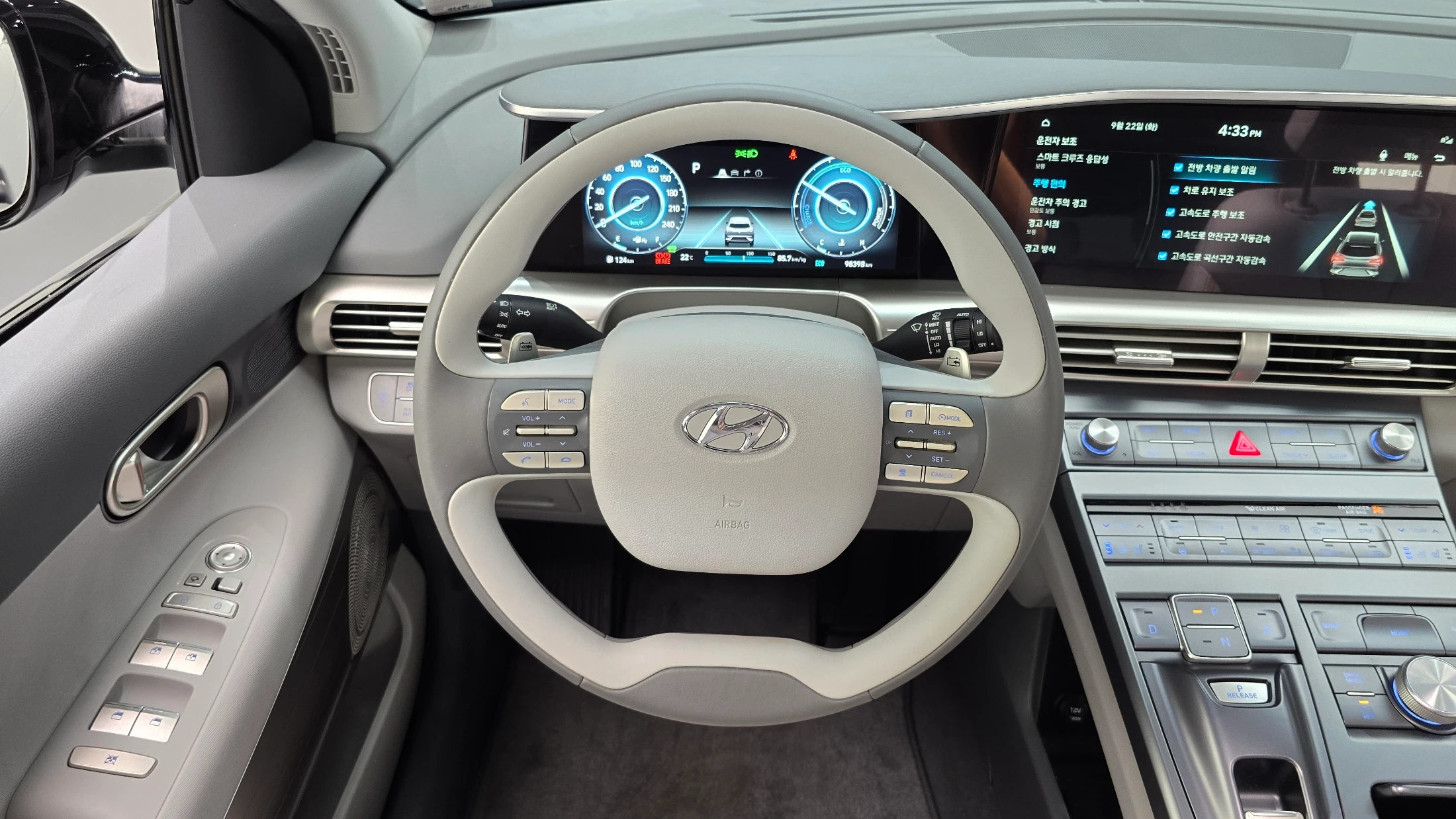 Hyundai Nexo, 2022 — фото 13