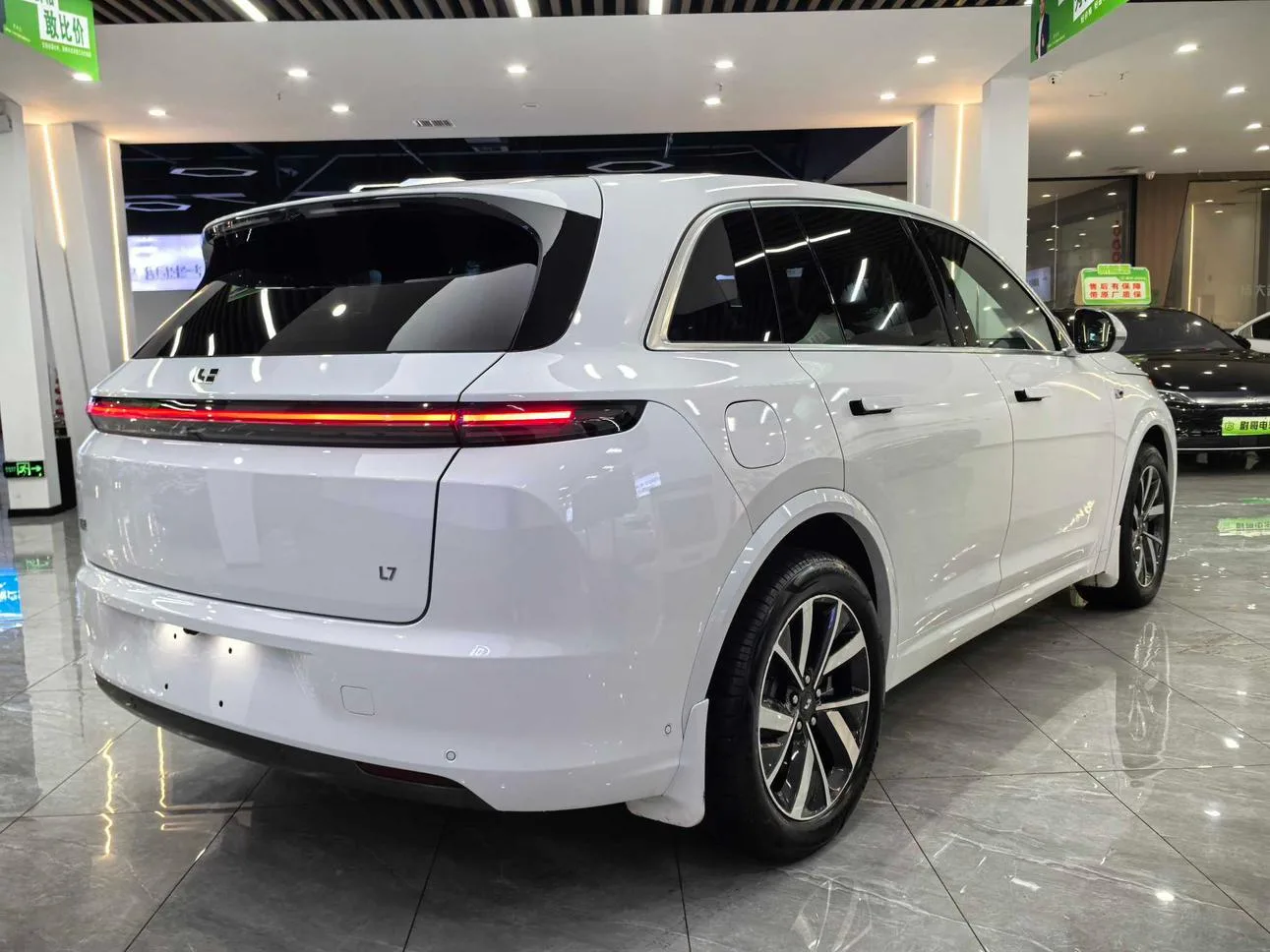 Li Auto Ideal L7, 2023 — фото 12