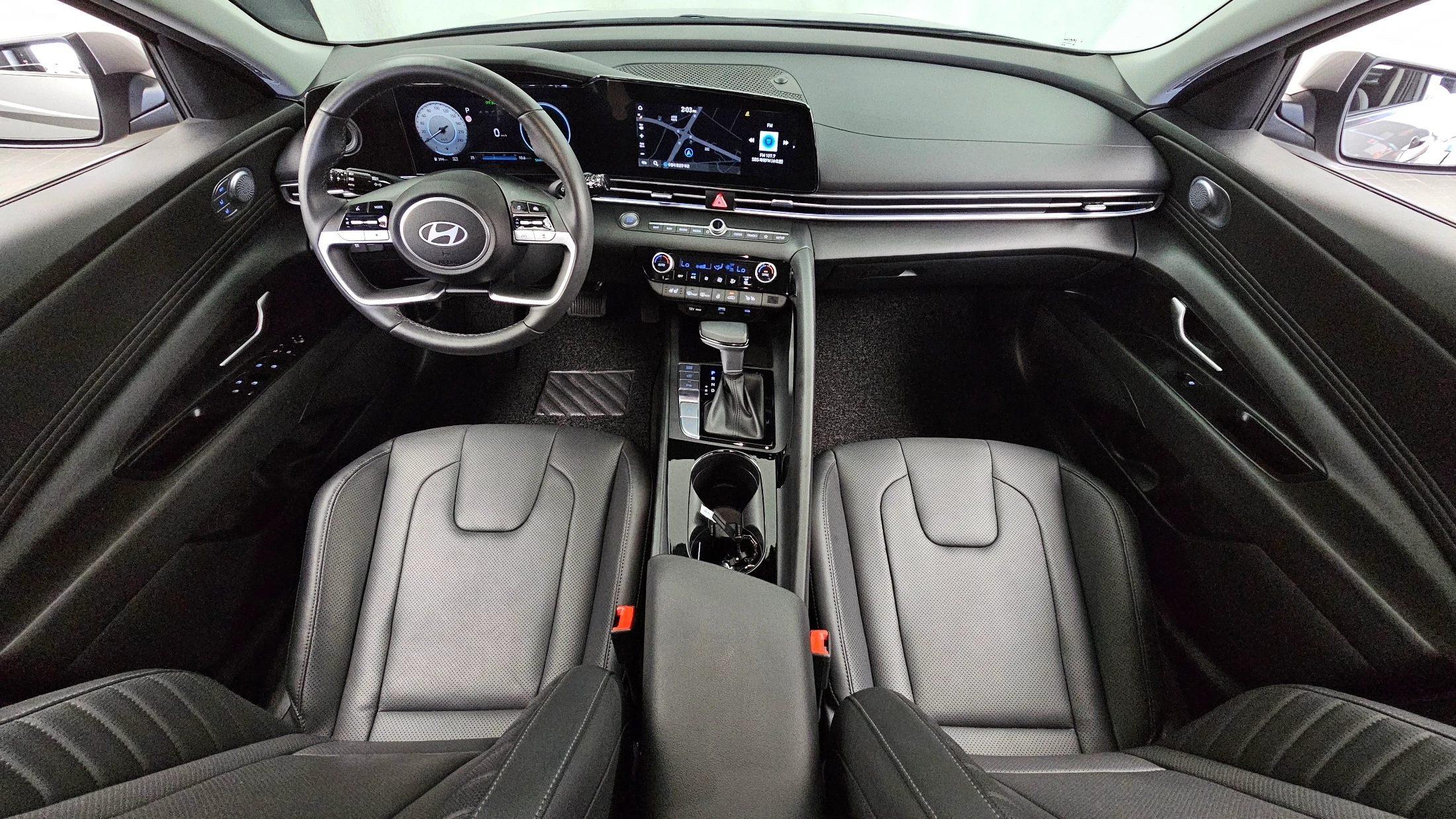 Hyundai Avante CN7, 2024 — фото 7