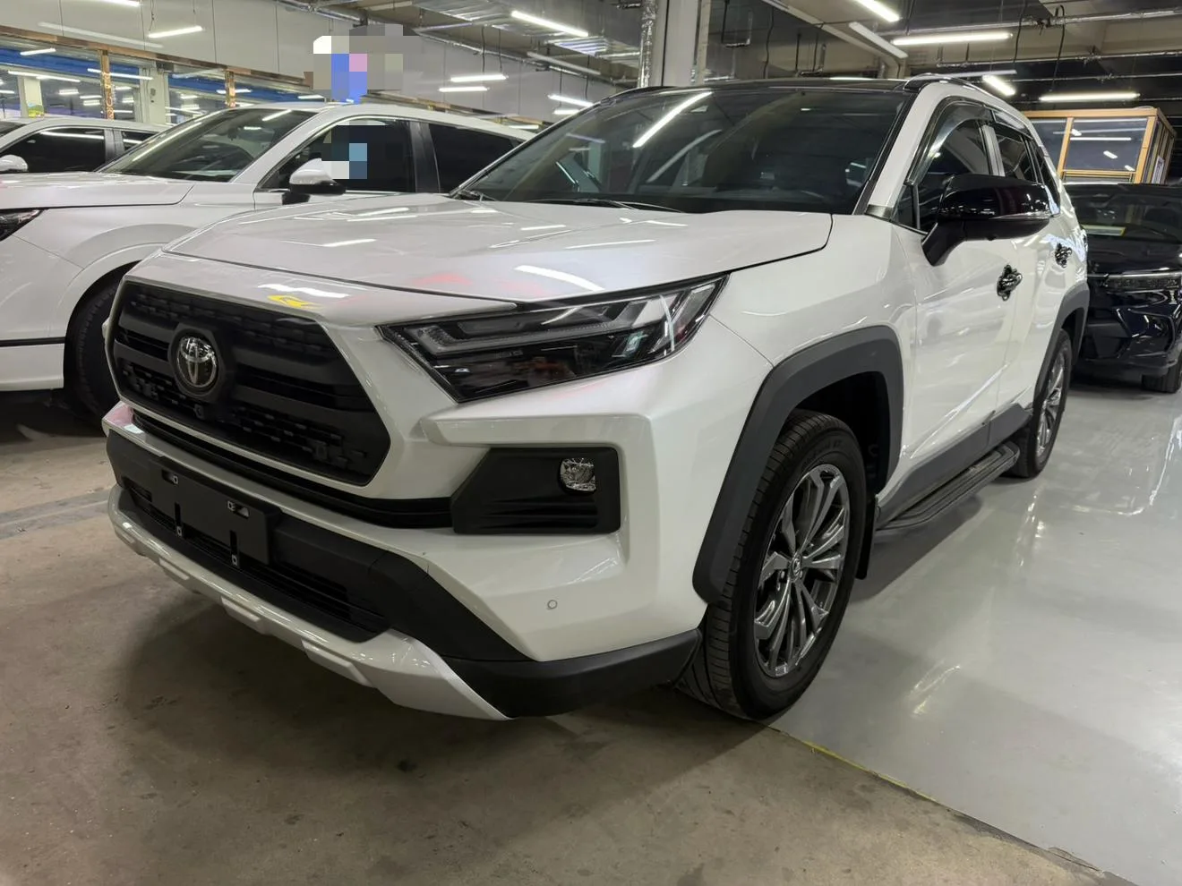 Toyota RAV4 Rongfang