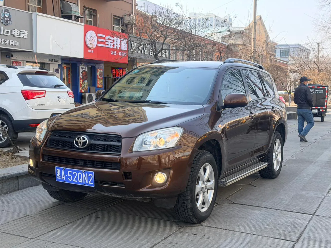 Toyota RAV4 Rongfang