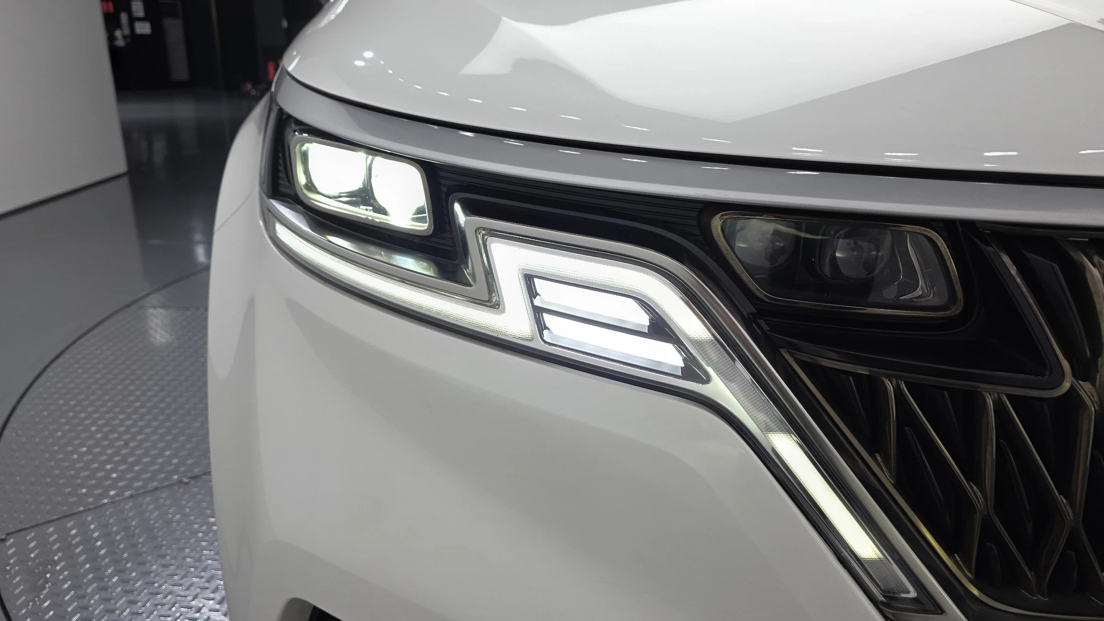Kia Canival Carnival, 2022 — фото 23