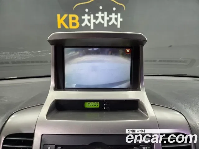 Kia Canival Carnival R, 2010 — фото 17