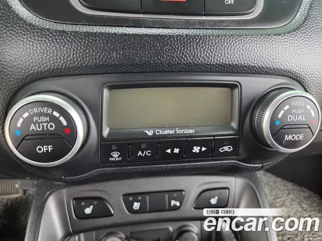 Hyundai Tucson ix, 2013 — фото 13