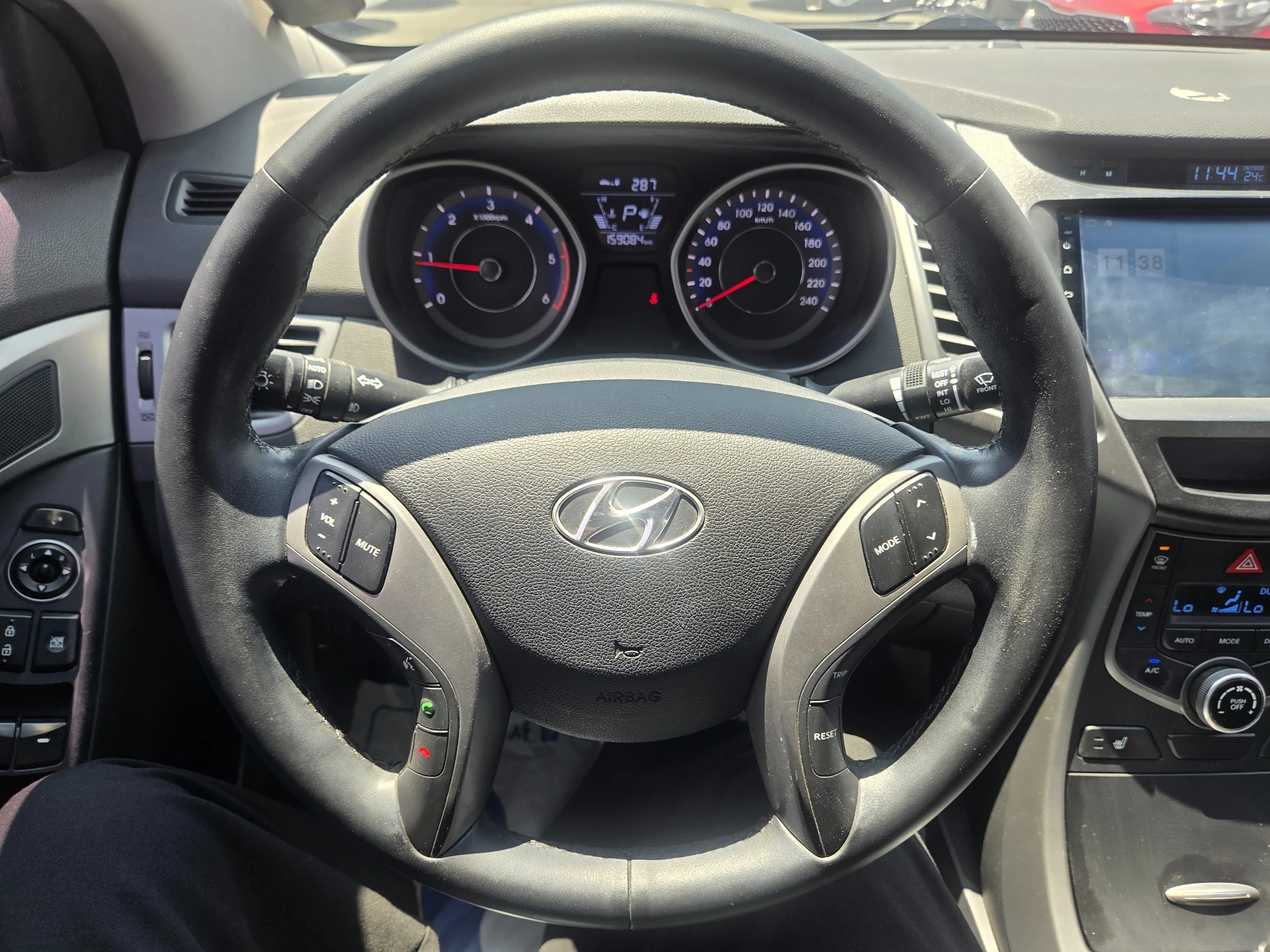Hyundai Avante, 2014 — фото 12
