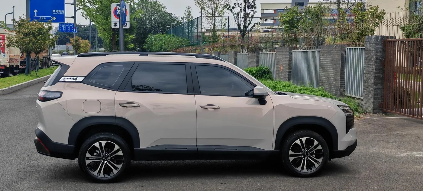 Wuling Starlight 560 PHEV, 2026 — фото 21