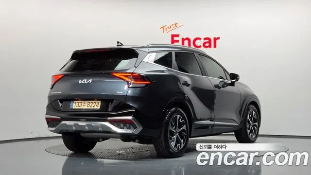 Kia Sportage hybrid, 2022 — фото 2