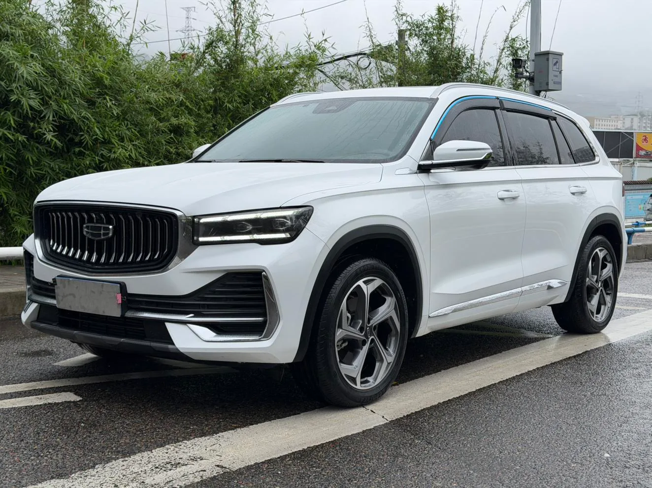 Geely Xingyue L