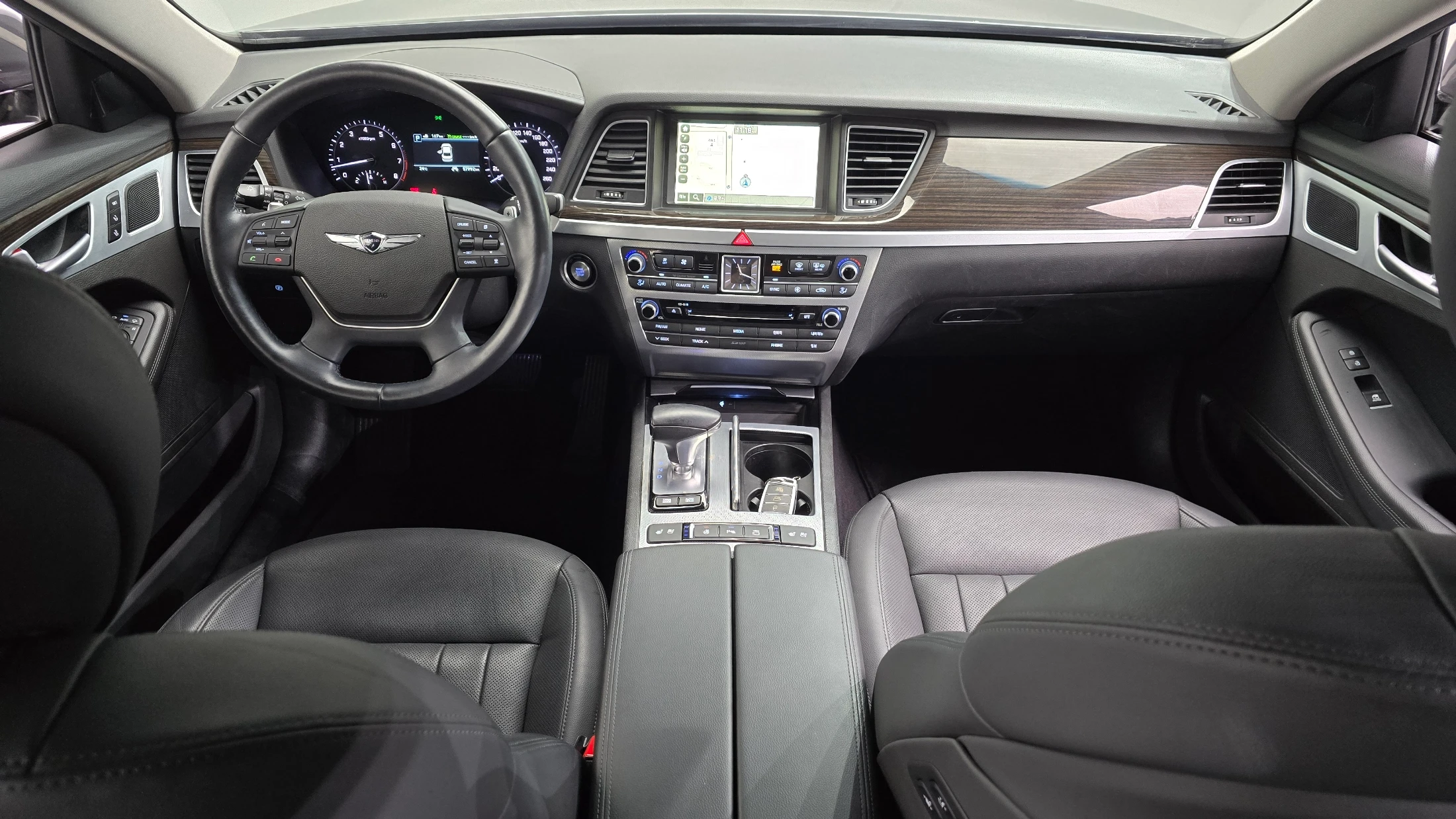 Genesis G80, 2017 — фото 7