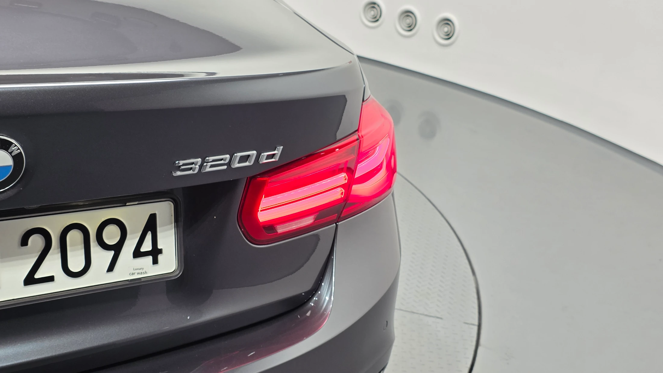 BMW 3-Series F30, 2015 — фото 24