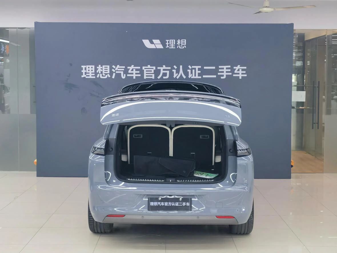 Li Auto Ideal L8, 2025 — фото 13
