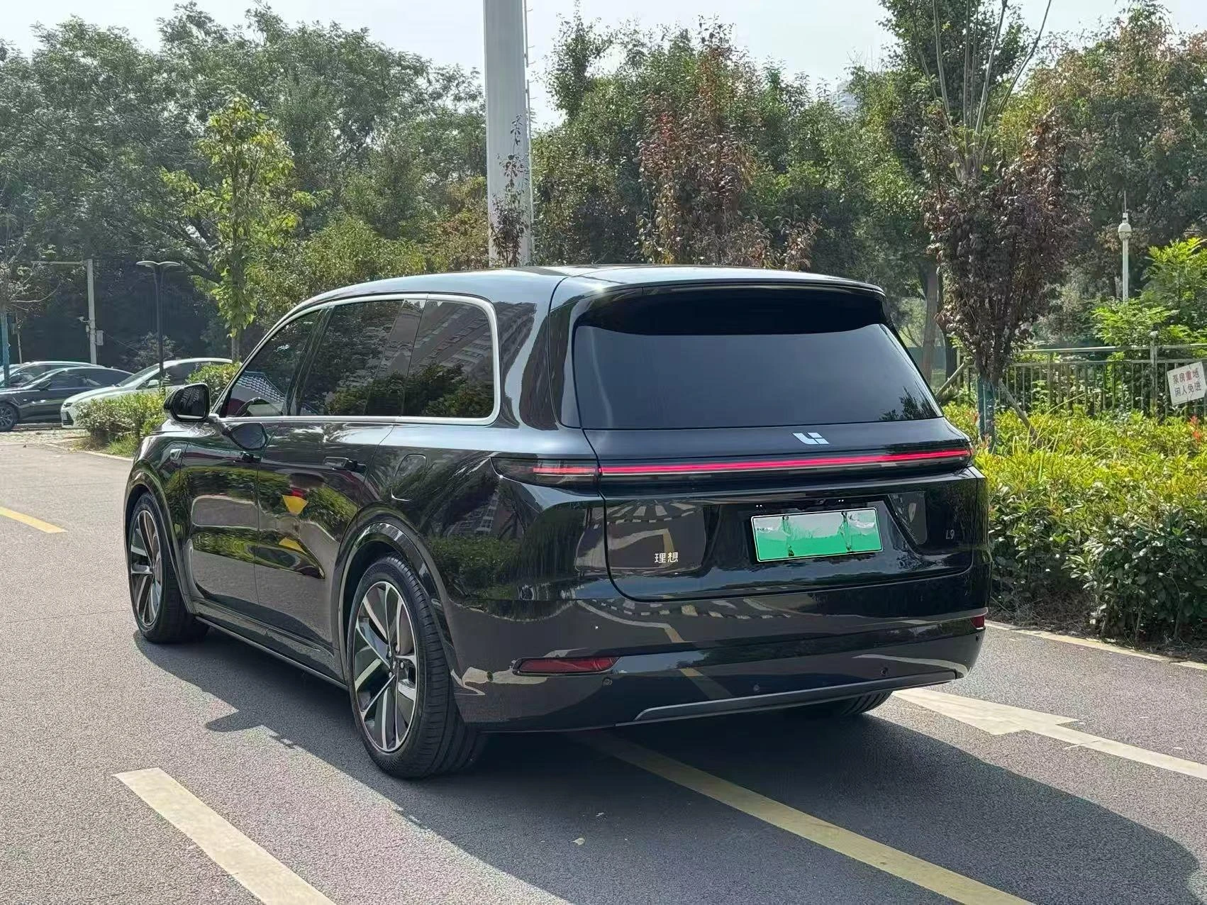 Li Auto Ideal L9, 2022 — фото 15