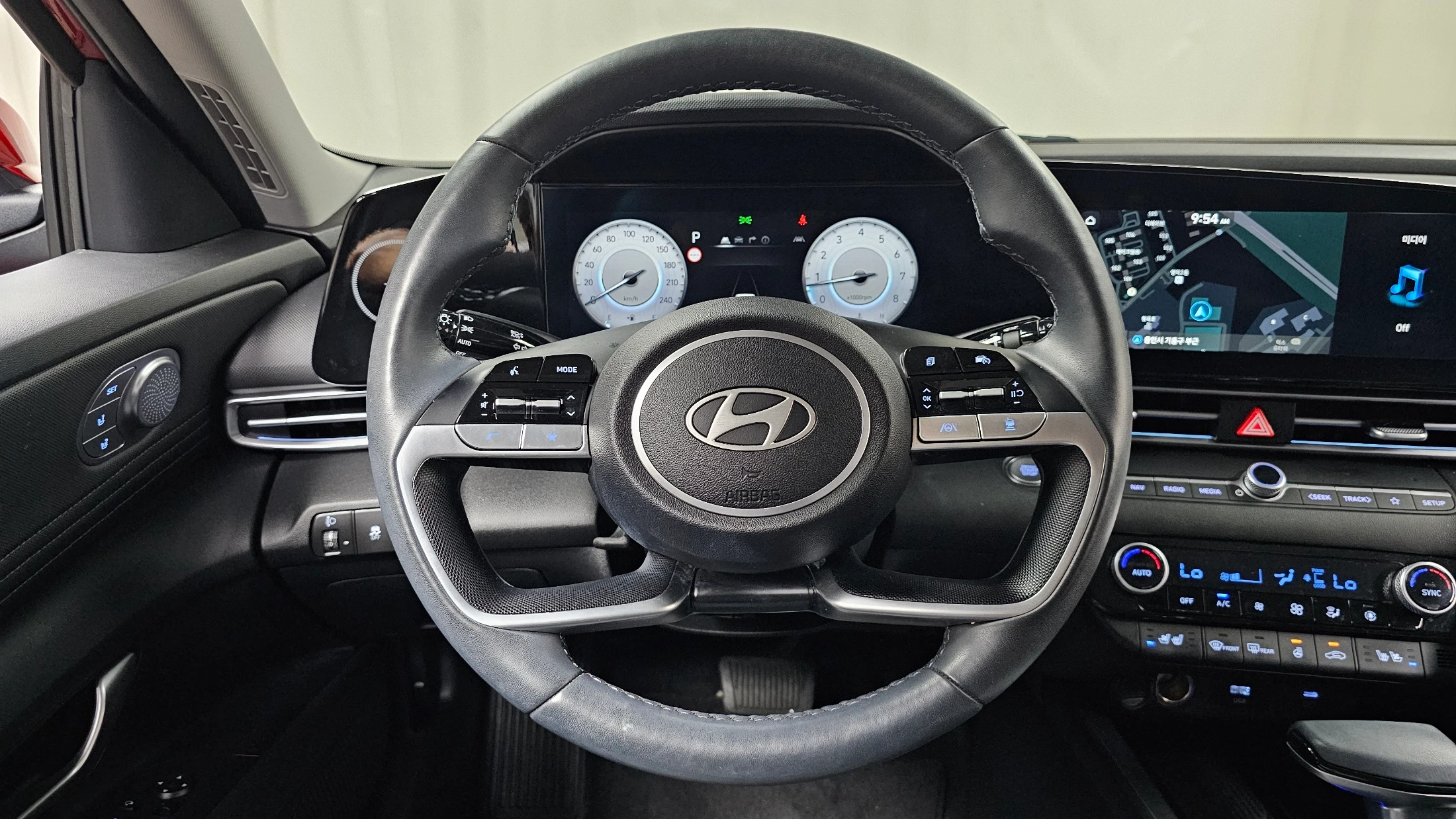 Hyundai Avante CN7, 2024 — фото 13