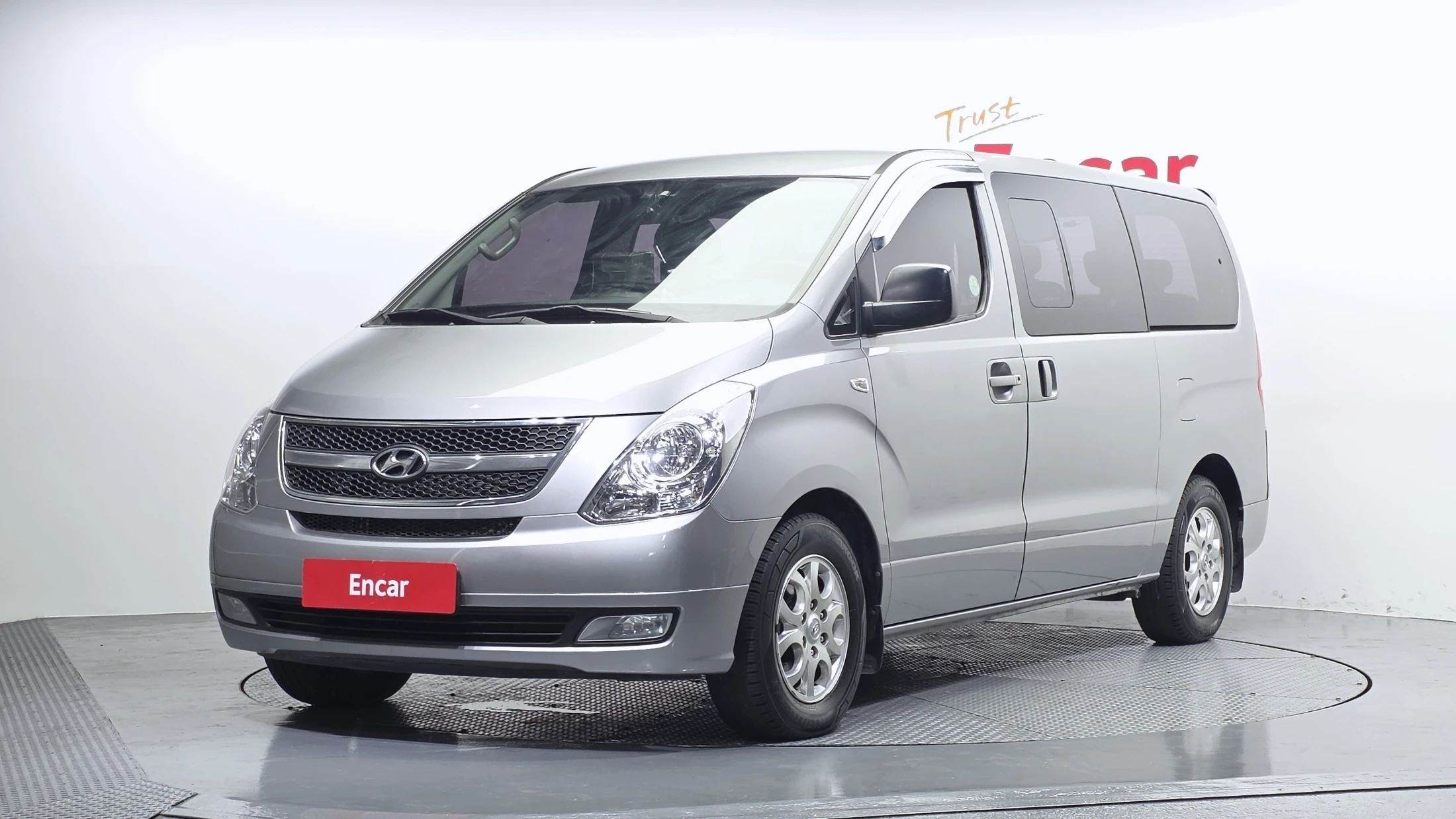 Hyundai Starex Grand Starex, 2012 — фото 3