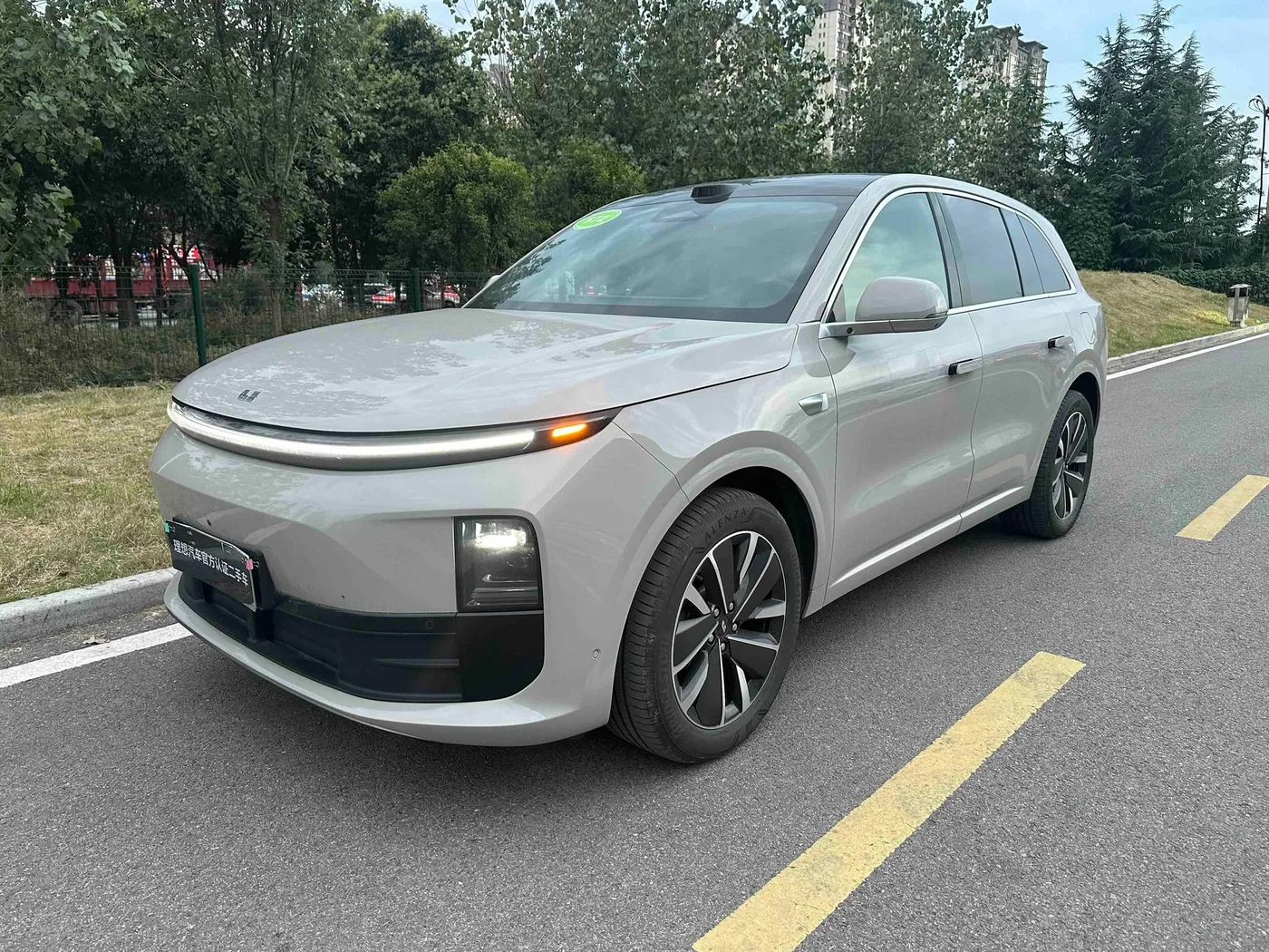 Li Auto Ideal L6